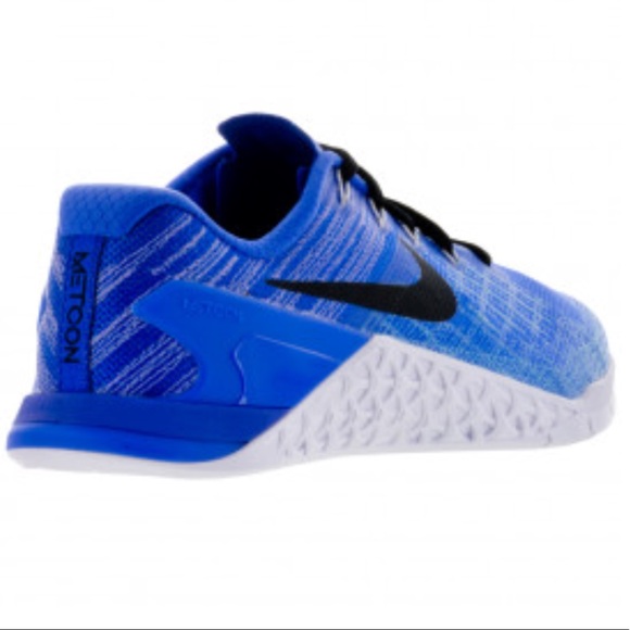 SOLD on ♍️erc Metcon 3 Fade - Picture 3 of 8